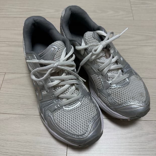  아식스 GEL 스니커즈 실버 / 245