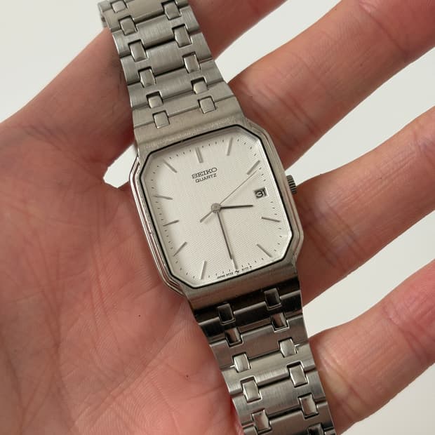 세이코 1980년대 실버 스퀘어 쿼츠 남성