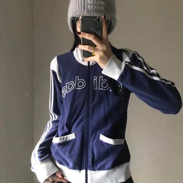 아디다스 00s 네이비 벨루어 빅로고 져지