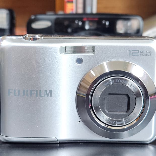 후지필름 AV100 빈티지 디카