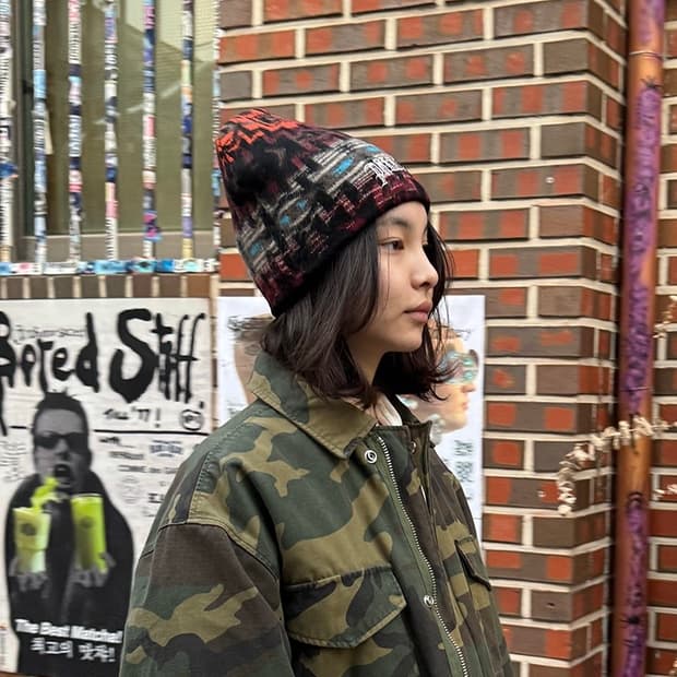 Palace 패턴 니트 비니