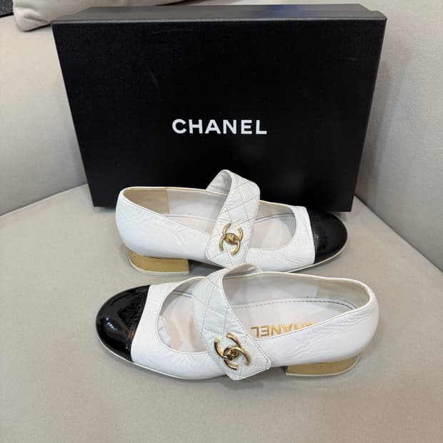 샤넬 CC 턴락 메리제인 발레리나 슈즈 36사이즈 