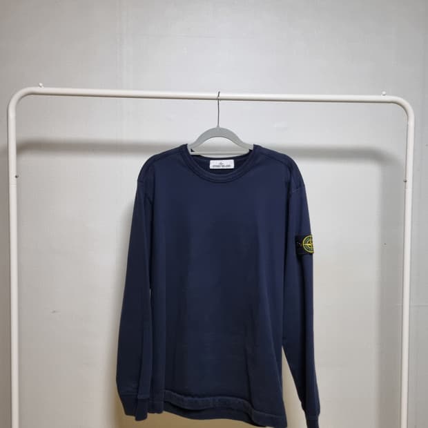 [M] 스톤아일랜드 블랙 맨투맨