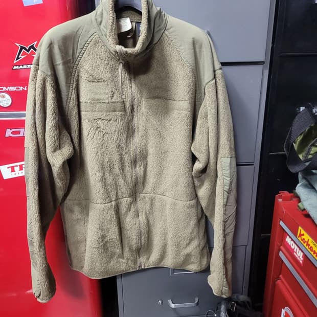 미 멀티캠 폴라텍 자켓
