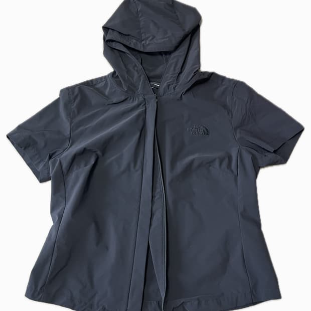 노쓰페이스 반팔 바람막이