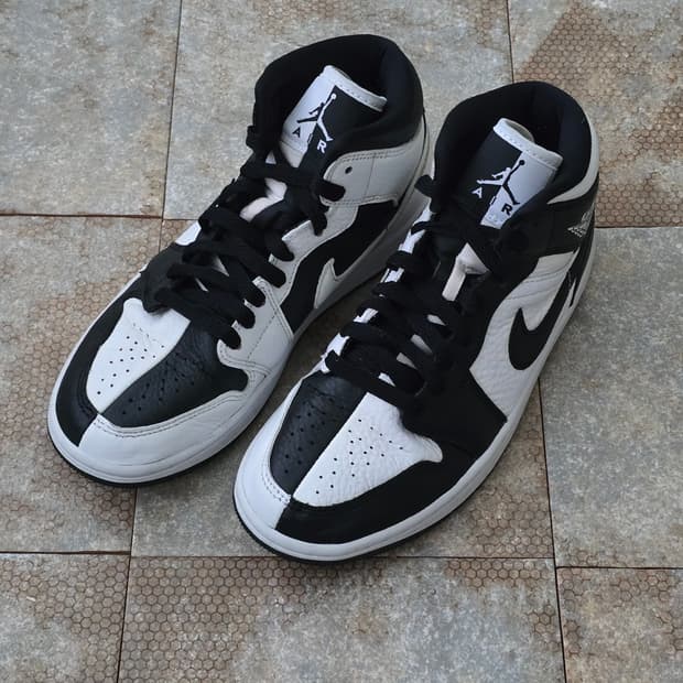 (240)나이키 에어 조던 1 미드 se 블랙 화이트