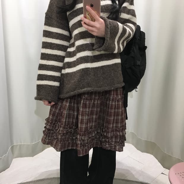 오버핏 스트라이프 니트