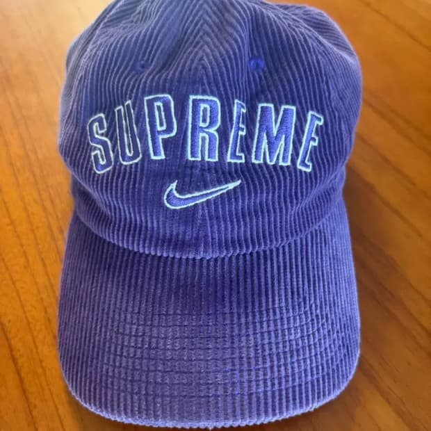 슈프림 나이키 코듀로이 캡