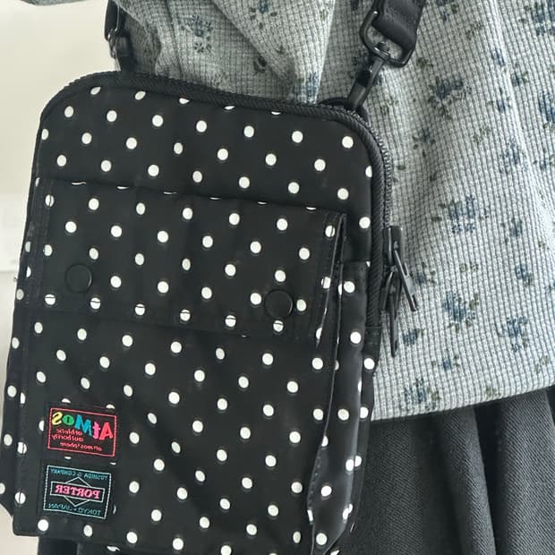 포터 도트 크로스백