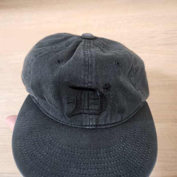 도넛리벤지 모자 판매합니다.