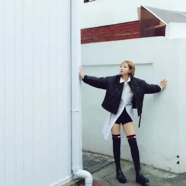 [트와이스 나연 착용, 정가이하, 새상품] 타미힐피거 삭스 니트 롱부츠