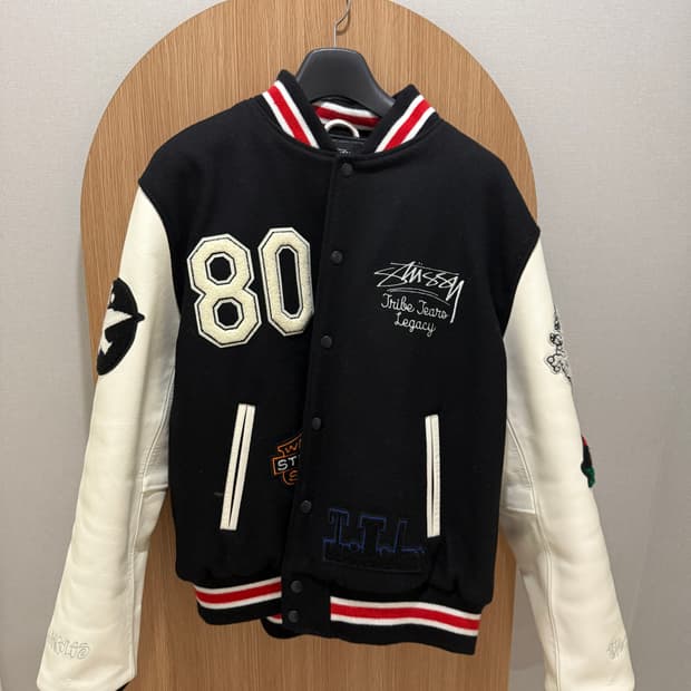 스투시 아워레거시 바시티