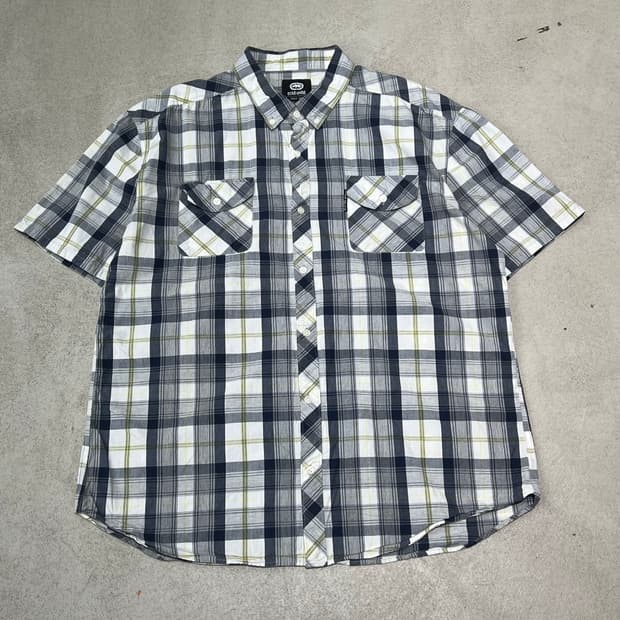 에코 언리미티드 체크 하프셔츠 s10637