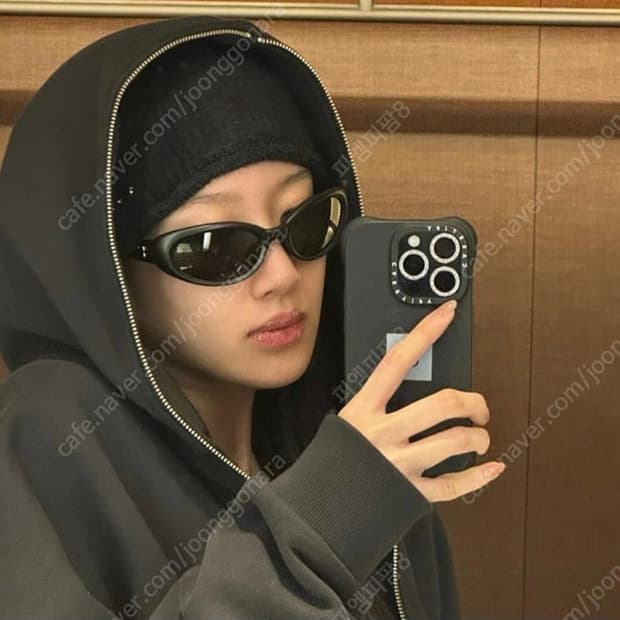 젠틀몬스터 젤라티 01