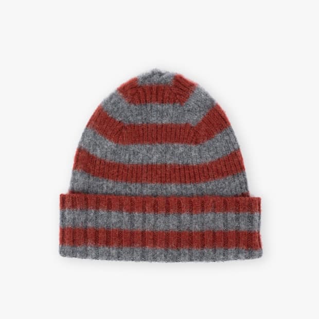 Howlin 하울린 hard working 비니 rusty