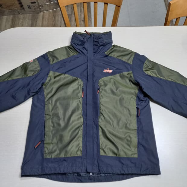 XL105 MT.MATE GORE-TEX 바람막이 네이비 XL-459