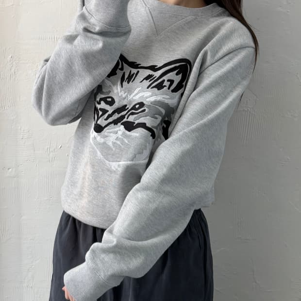Maison Kitsune 메종키츠네 빅폭스헤드 자수 맨투맨