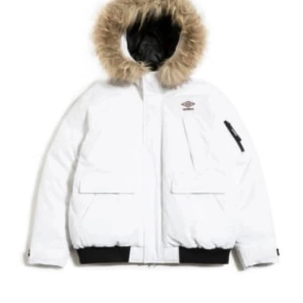 엄브로 화이트 패딩