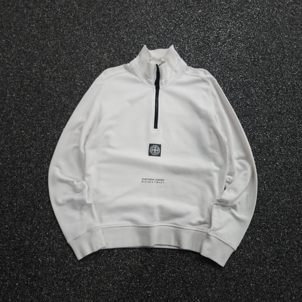 스톤아일랜드 와펜 빅로고 하프집업 스웻 셔츠 (M)