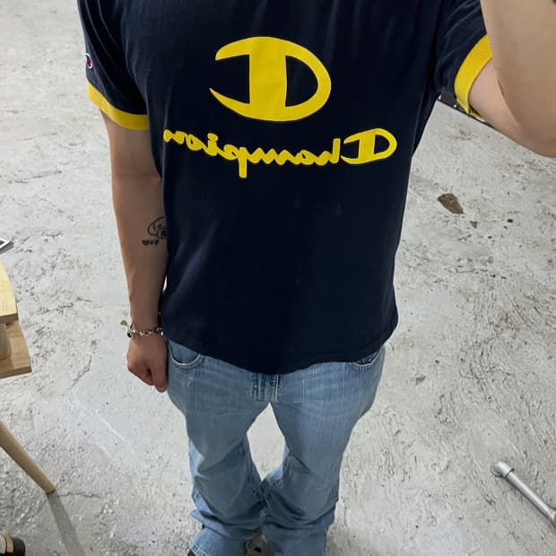 00s Champion ringer tee