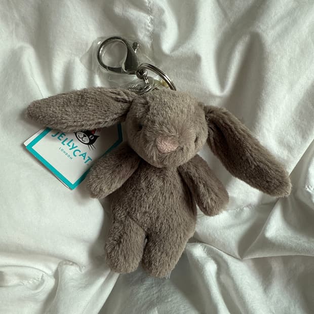 젤리캣 트러플 버니 키링 