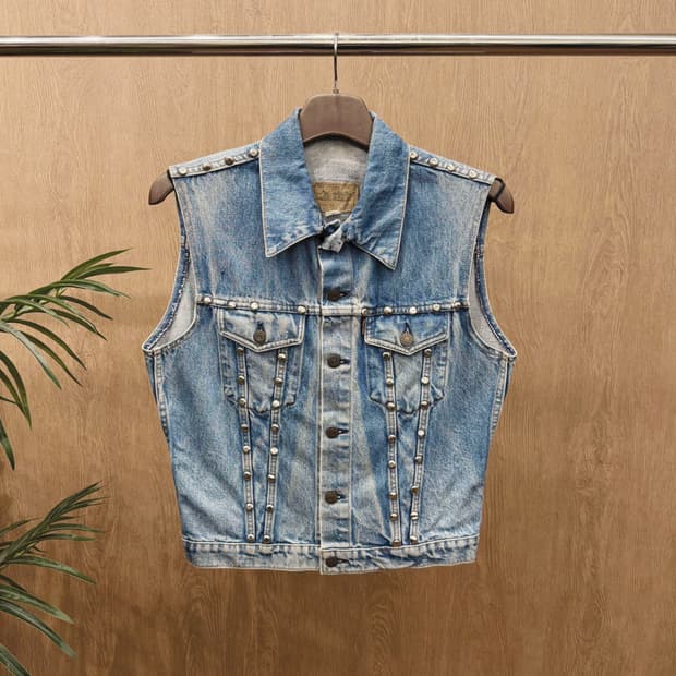 리바이스 데님 베스트 스터드 포켓 크롭 빈티지 디테일 블루