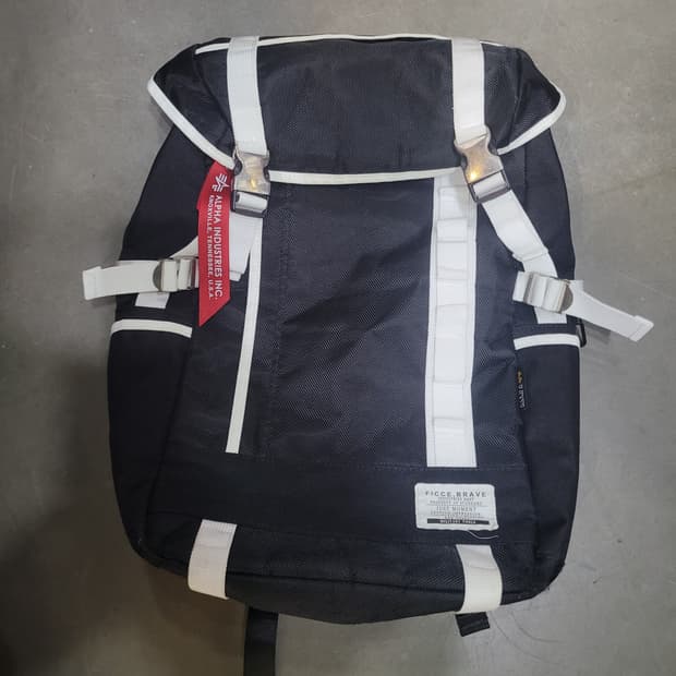 ALPHA INDUSTRIES 알파 빈티지 백팩 