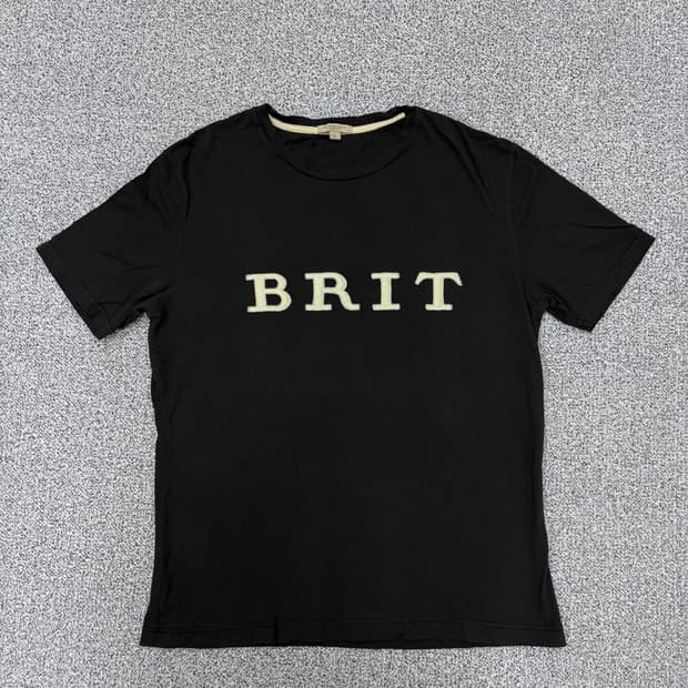 XL 고급 반팔티 BRIT 로고 티셔츠 0312J