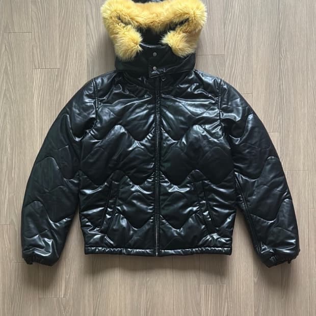 프라다 아카이브 푸퍼 자켓