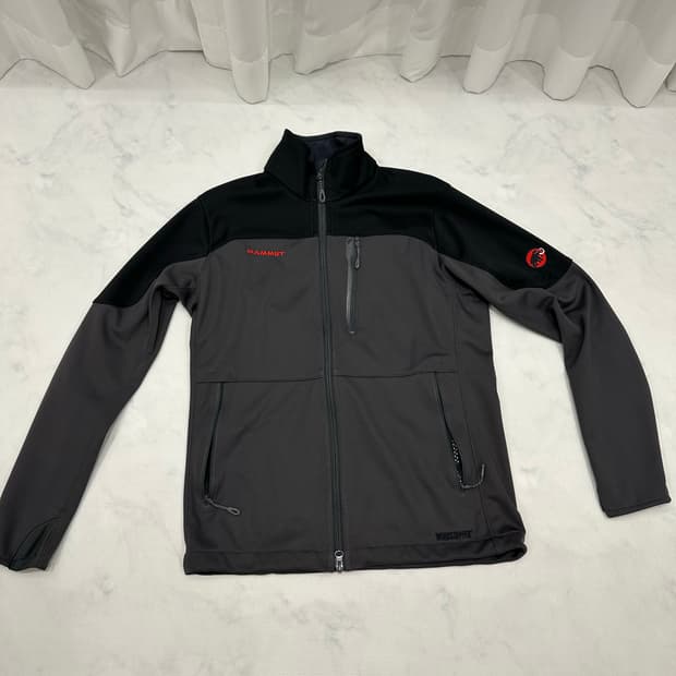 마무트 소프트쉘 윈드스토퍼 방풍 자켓 M