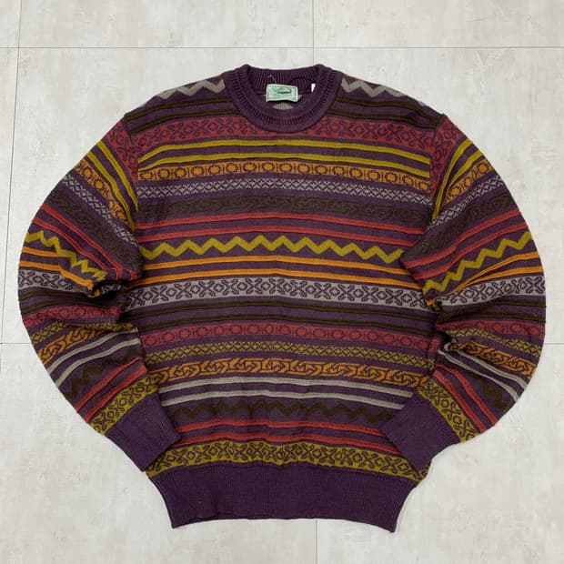 크로커다일 퍼플 패턴 니트