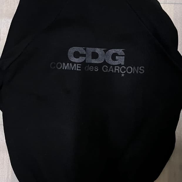 꼼데가르송 가디건