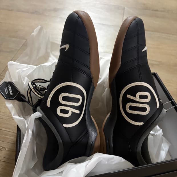 나이키 토탈 90 3 SP 블랙 검 다크 브라운 새제품