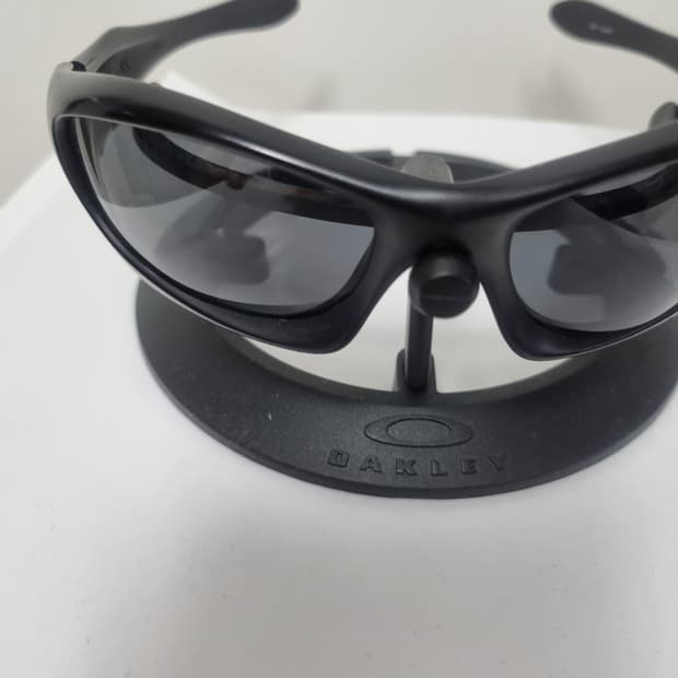 오클리 몬스터독 매트블랙 