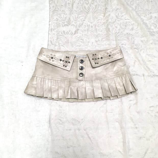 SCULPTOR 스컬프터 레더 미니스커트 아이보리 xs