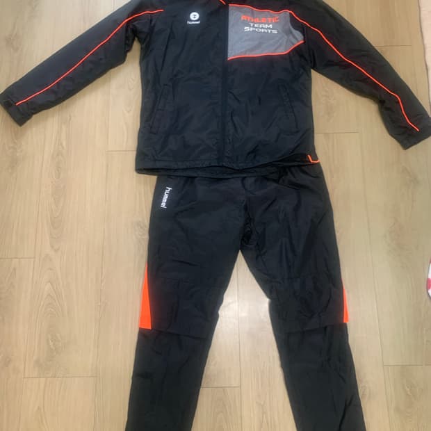 험멜 세트 셋업 XL 새상품급 트레이닝복 판매