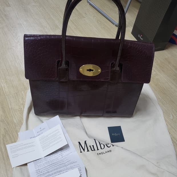 멀버리 버건디 크로크 엠보싱 토트백