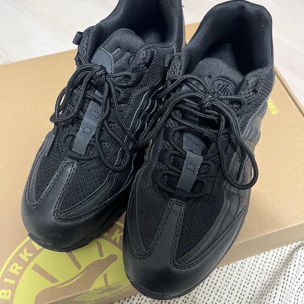 에어맥스 95 빅 버블 블랙 