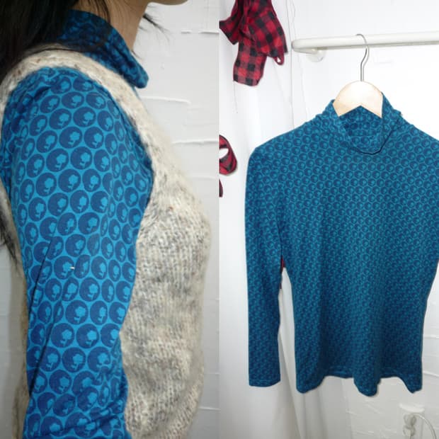 Cobalt blue flower long sleeve