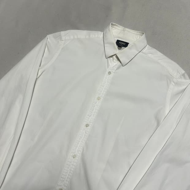 38 펜디 화이트 여성 셔츠