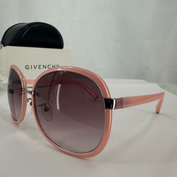 [새상품 무료배송] 정품 지방시 Made in Italy 선글라스