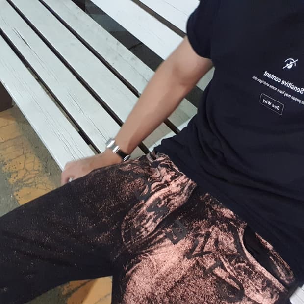 GIVENCHY 리플렉트 코티드 스트레이트 데님 팬츠 지방시 코팅진