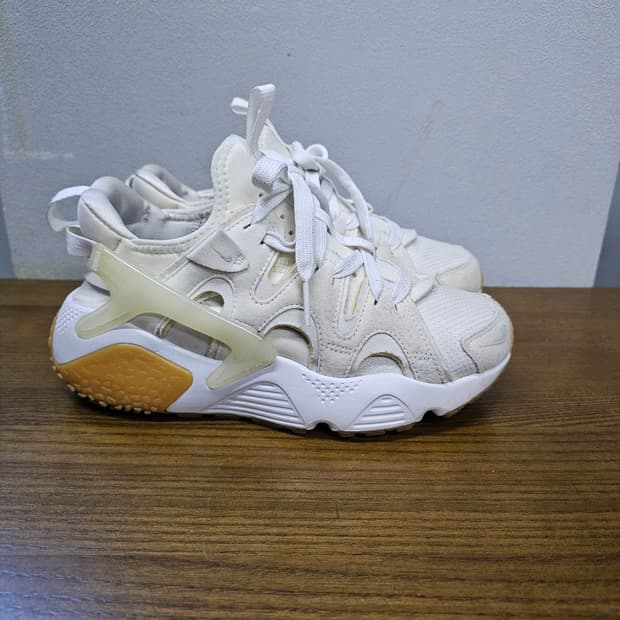 나이키 에어 허라취 크라프트