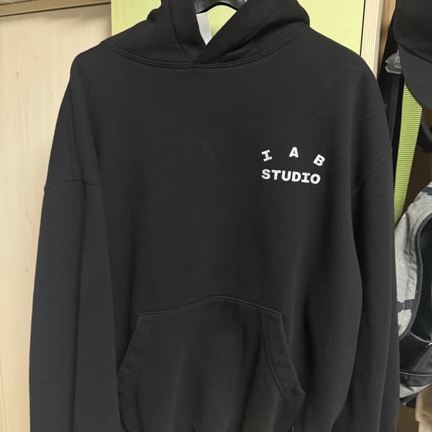 아이앱 스튜디오 아이앱 카모 로고 후드 블랙 L