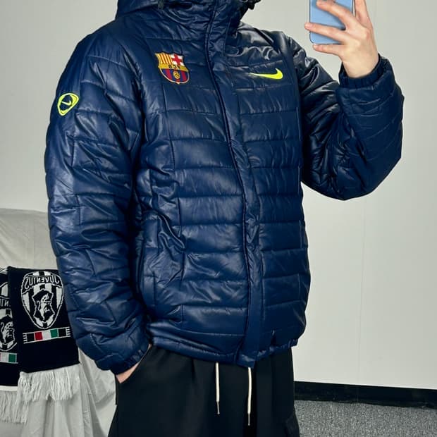 나이키 바르셀로나 경량패딩 점퍼 M 