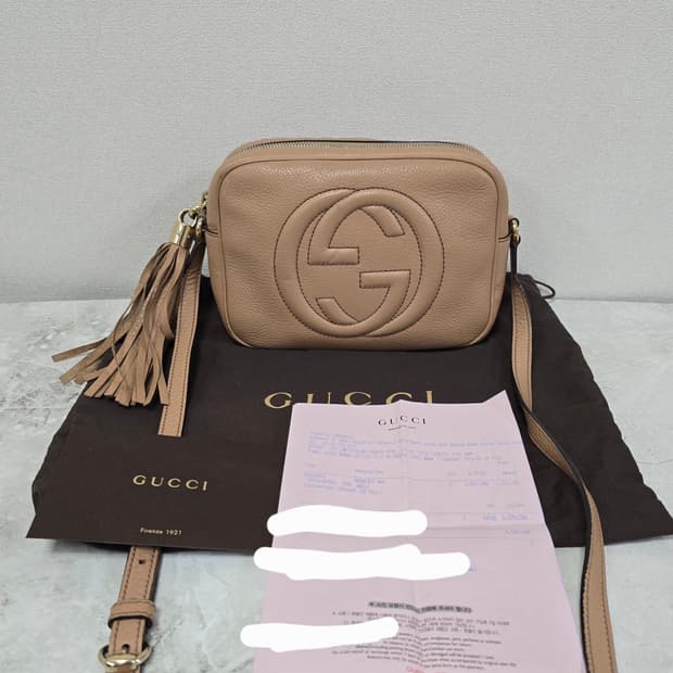 구찌 소호 디스코 크로스백 판매