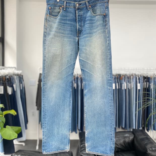 리바이스501 Straight Fit 00s 35사이즈 a5399