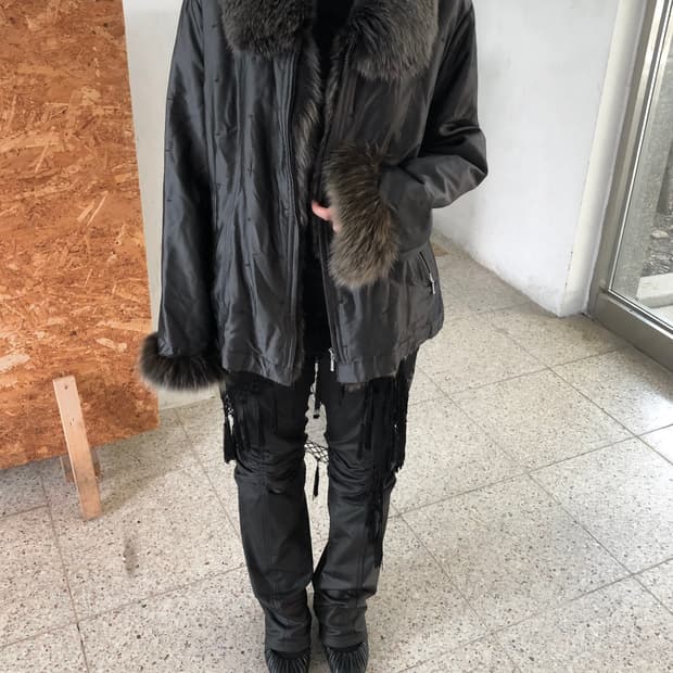 oversized jp (fox fur)