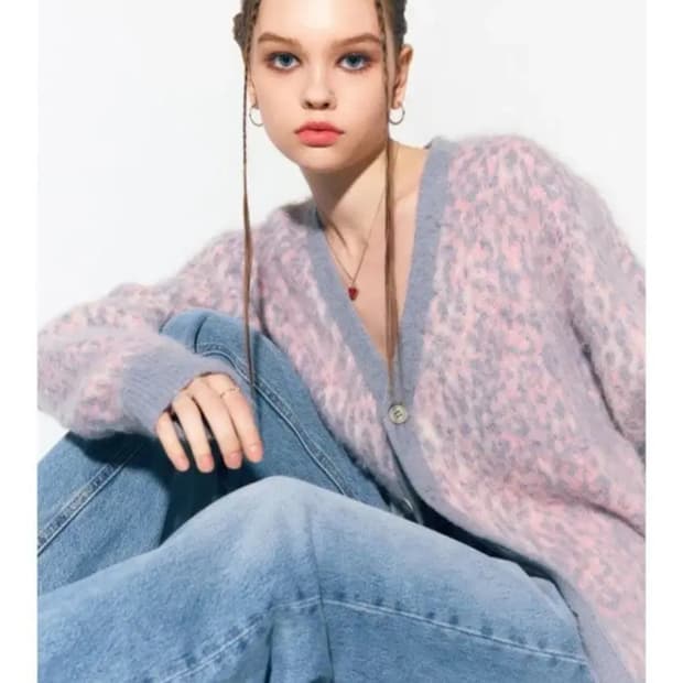 에즈이프 캘리 가디건 LEOPARD KNIT CARDIGAN PINK