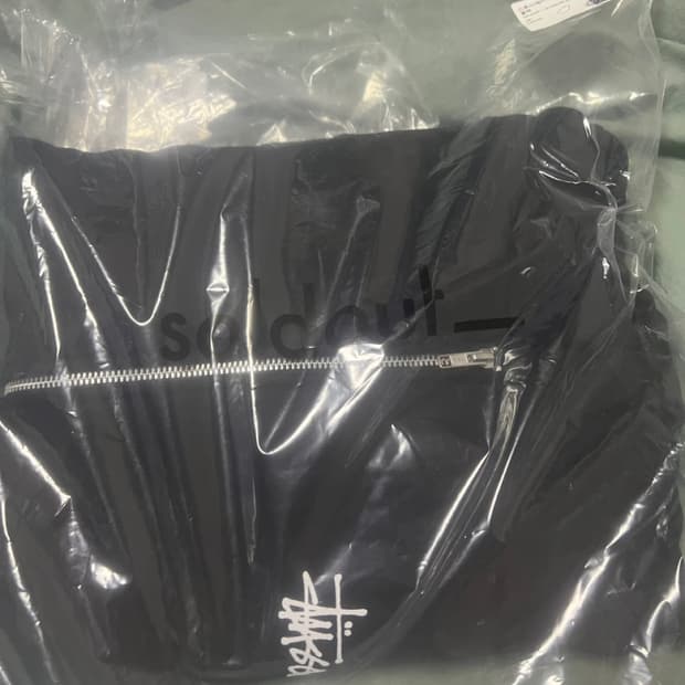 새상품 스투시 베이직 후드집업